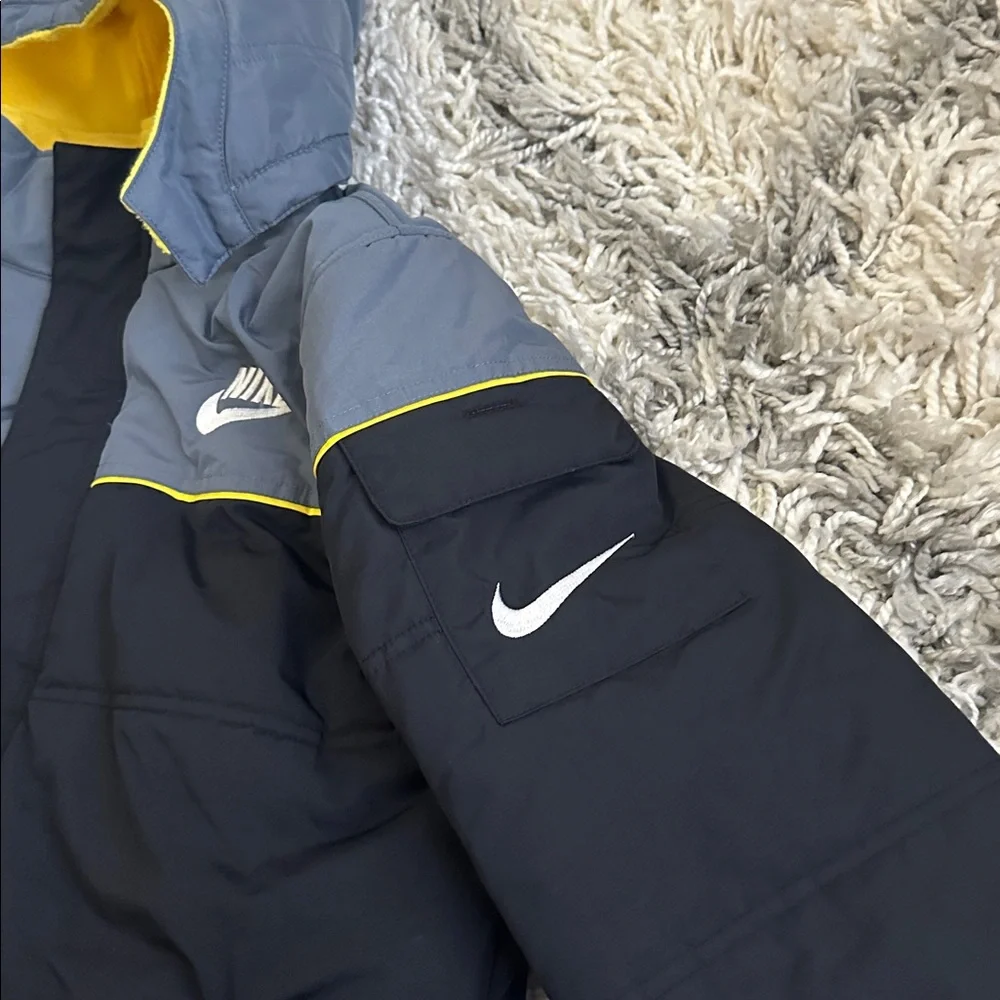 Nike Jacket Black Gray Yellow - Picture 5 of 11